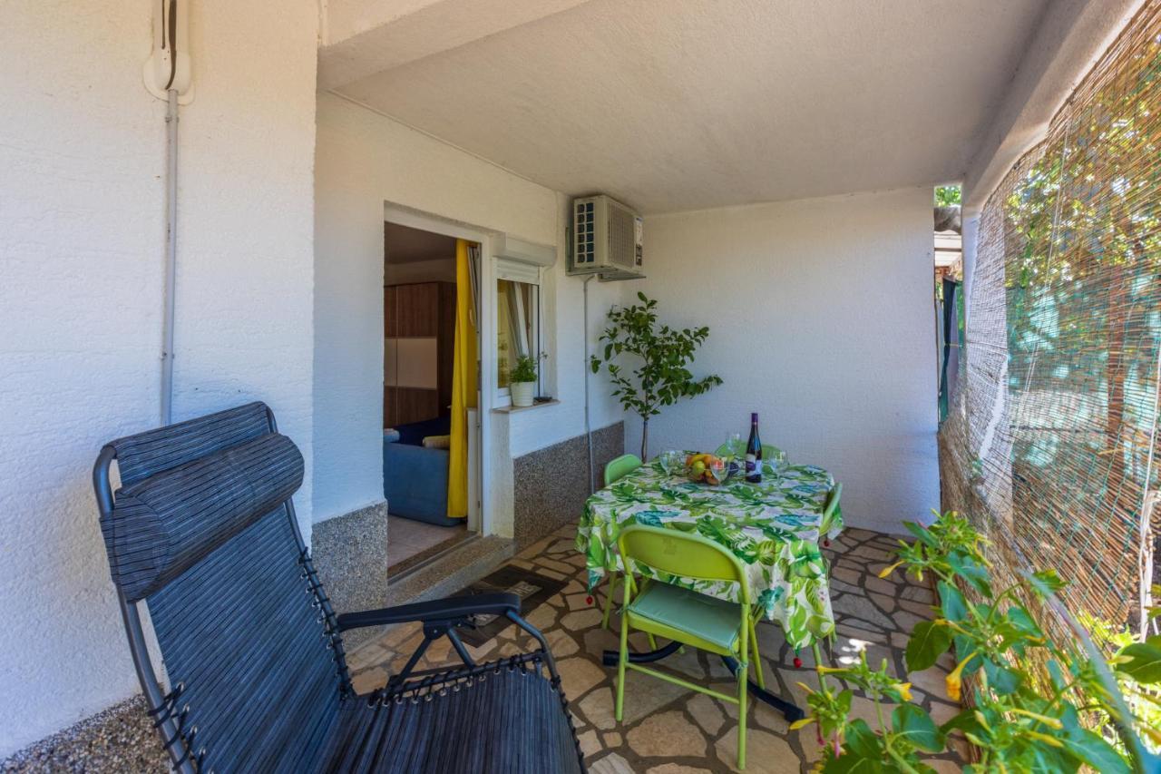 Apartmani Azur Dramalj Exterior foto